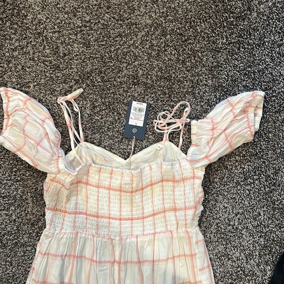 Universal Thread Women's Puff Short Sleeve A-Line Dress - Small - Picture 7 of 8